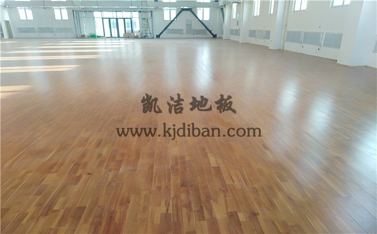 河北唐山蘆臺農(nóng)場廠部中小學(xué)體育館木地板