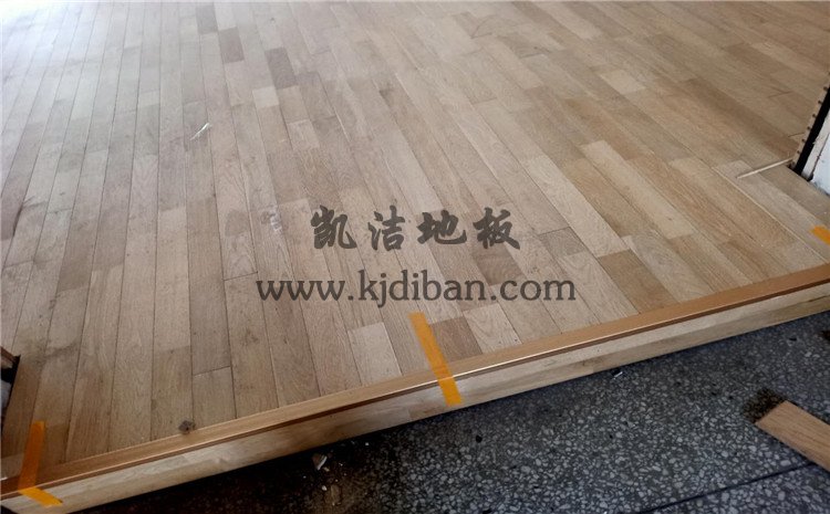 山西運城財經學校羽毛球館木地板項目-凱潔實木運動地板