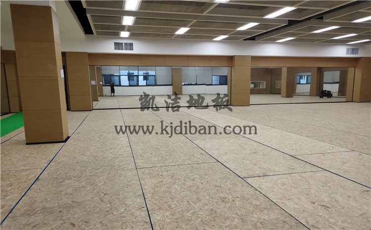 凱潔杭州高級中學(xué)錢江校區(qū)形體房木地板項(xiàng)目-凱潔實(shí)木運(yùn)動(dòng)地板廠家